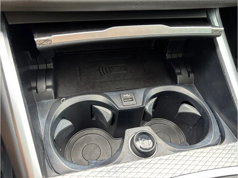 BMW 3 Series photo 39