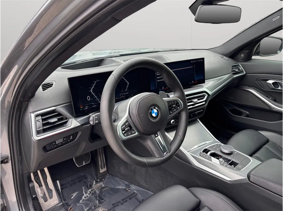 BMW 3 Series photo 6