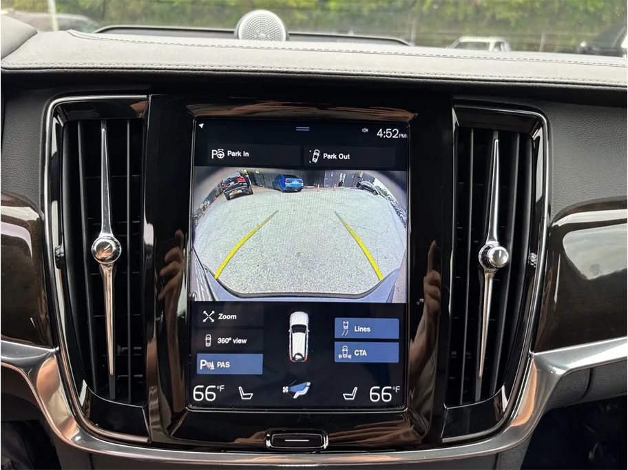 Volvo V90 photo 32