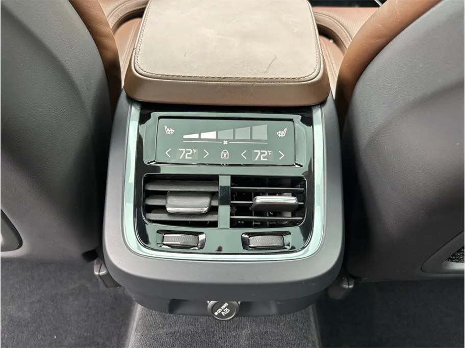 Volvo V90 photo 41