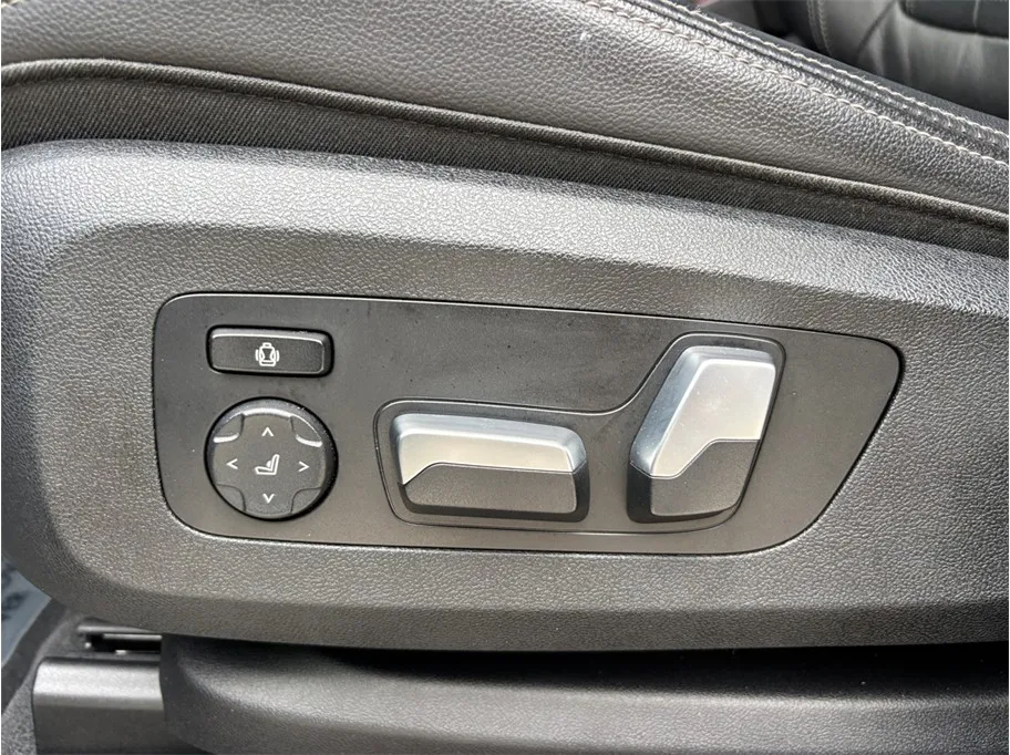 BMW X5 photo 21