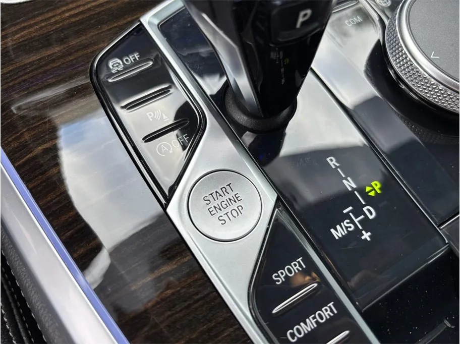 BMW X5 photo 30