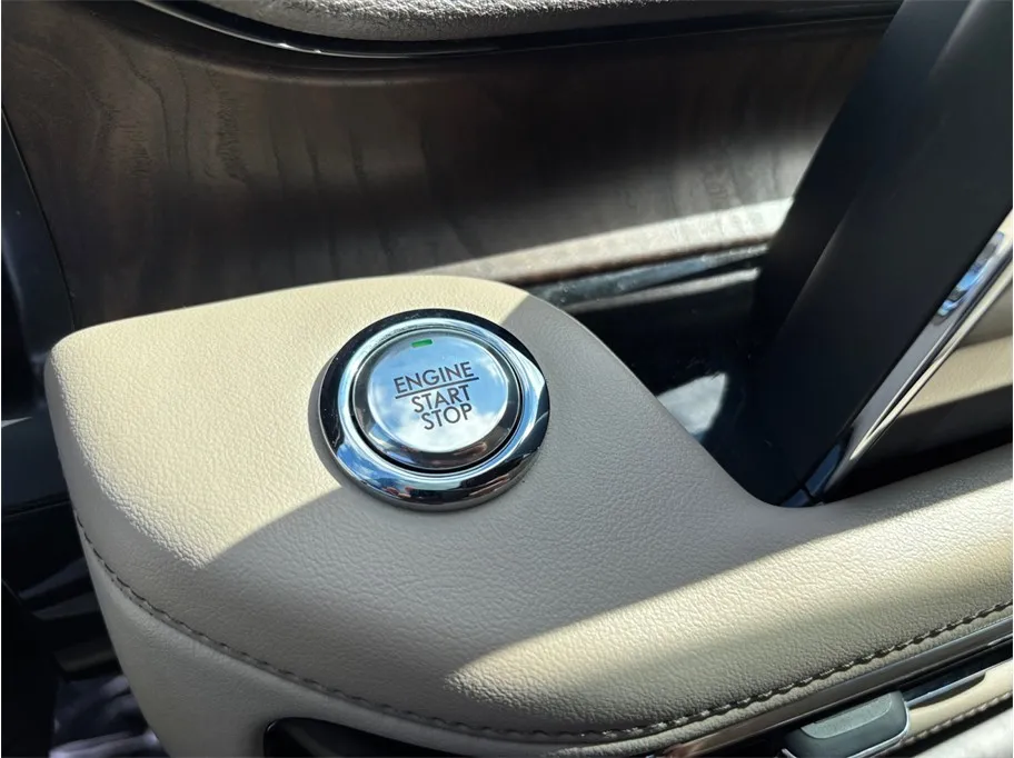 Lincoln Aviator photo 30