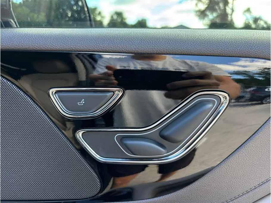 Lincoln Aviator photo 48