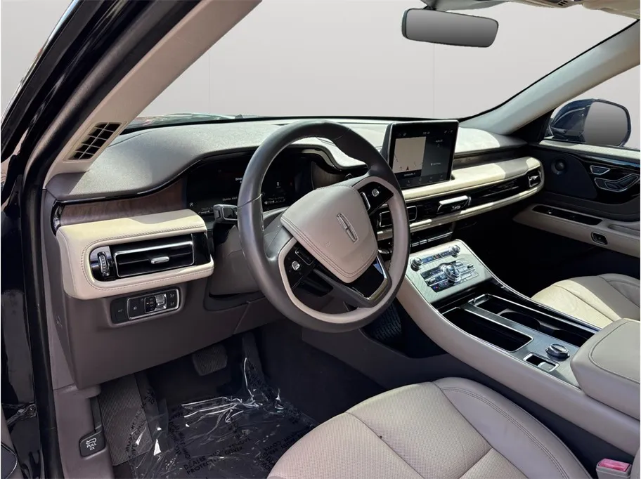 Lincoln Aviator photo 6