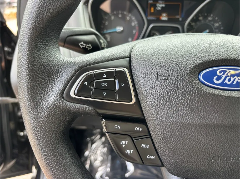 Ford Focus photo 19