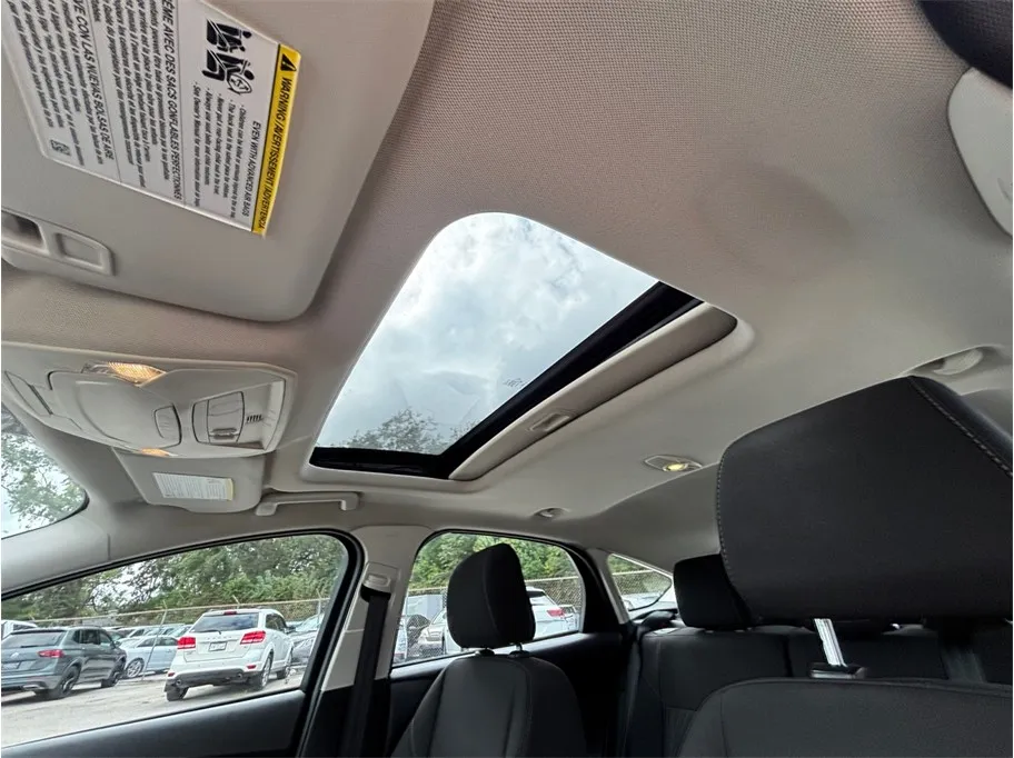 Ford Focus photo 27