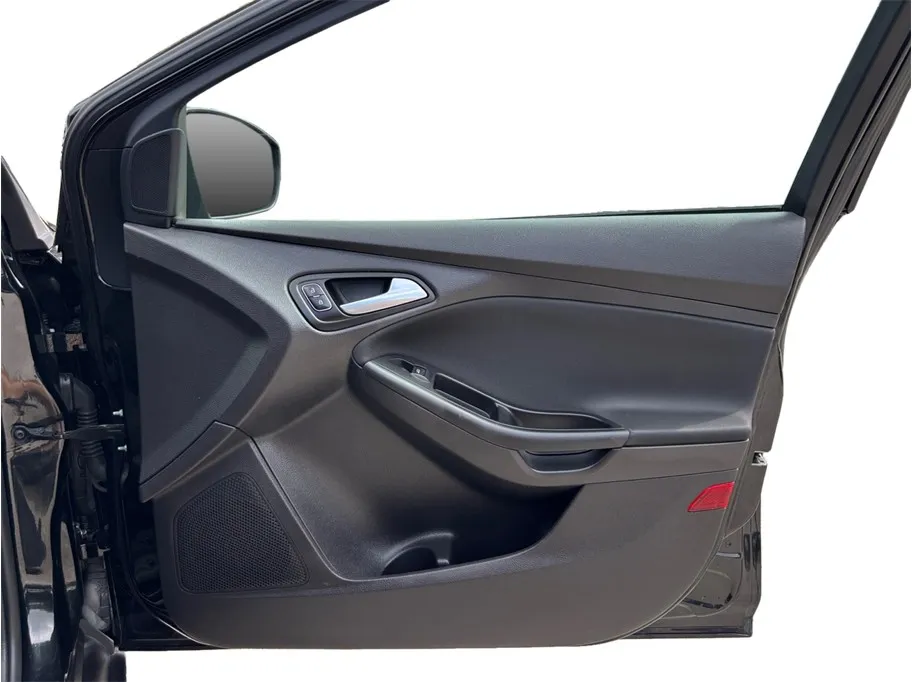 Ford Focus photo 32