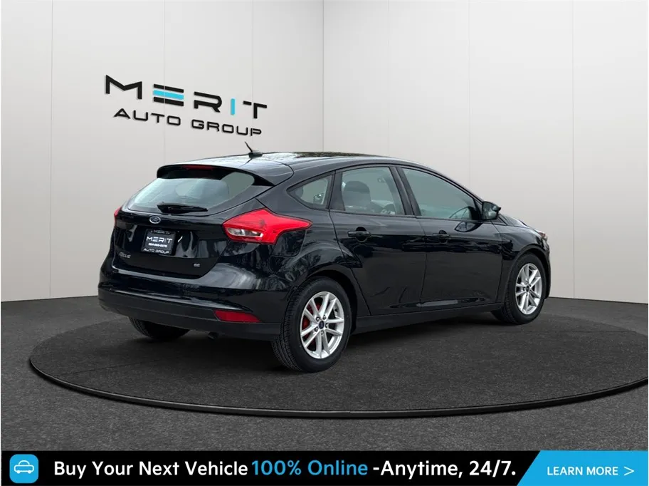 Ford Focus photo 9