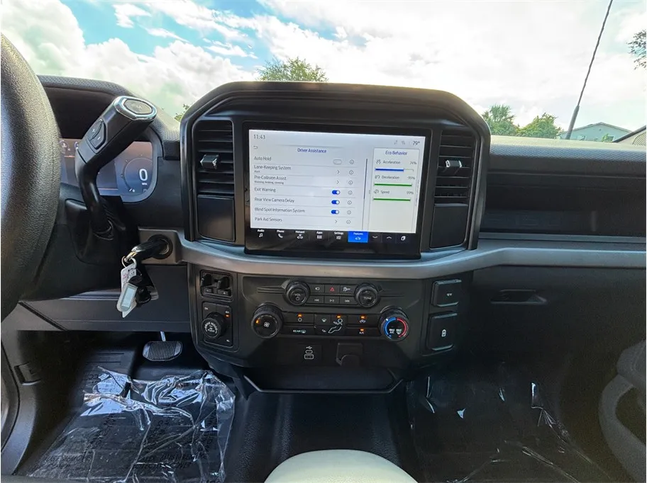 Ford F-150 photo 11