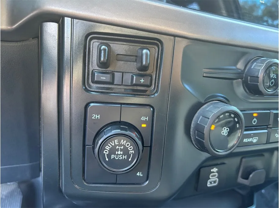 Ford F-150 photo 29