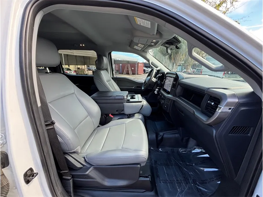 Ford F-150 photo 37