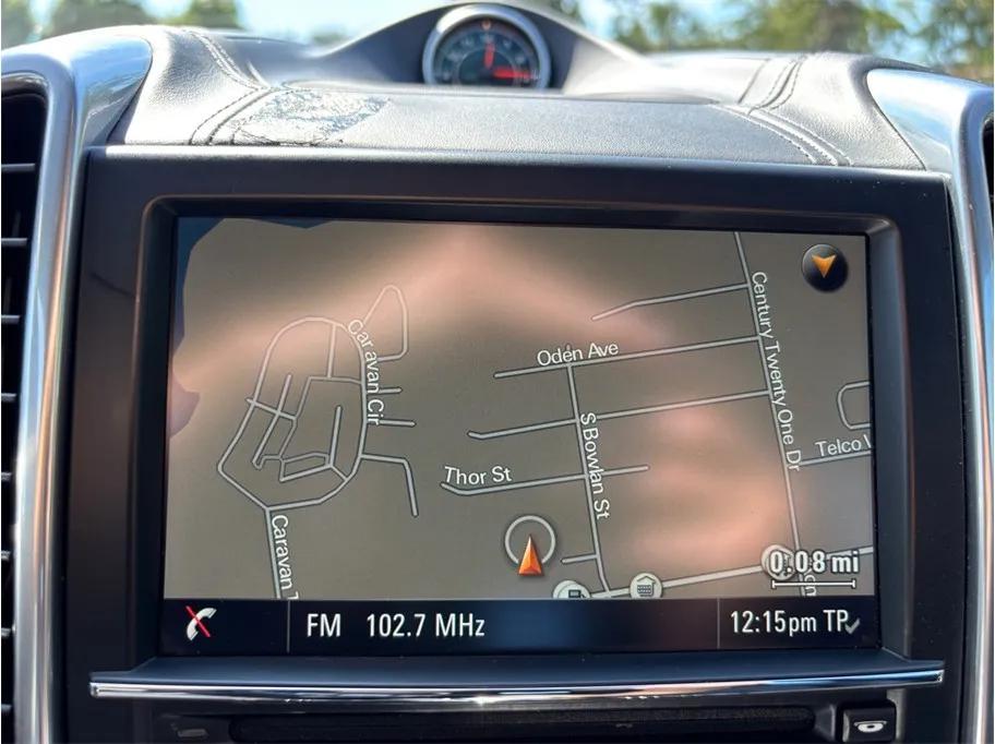 Porsche Cayenne photo 25