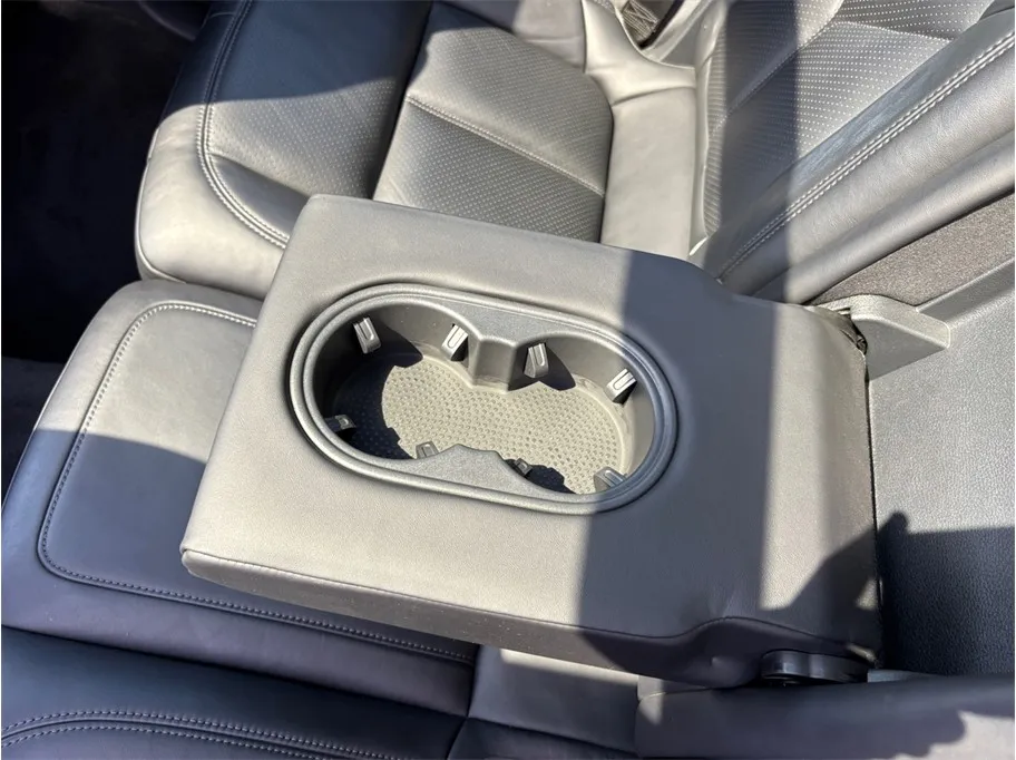 Porsche Cayenne photo 36