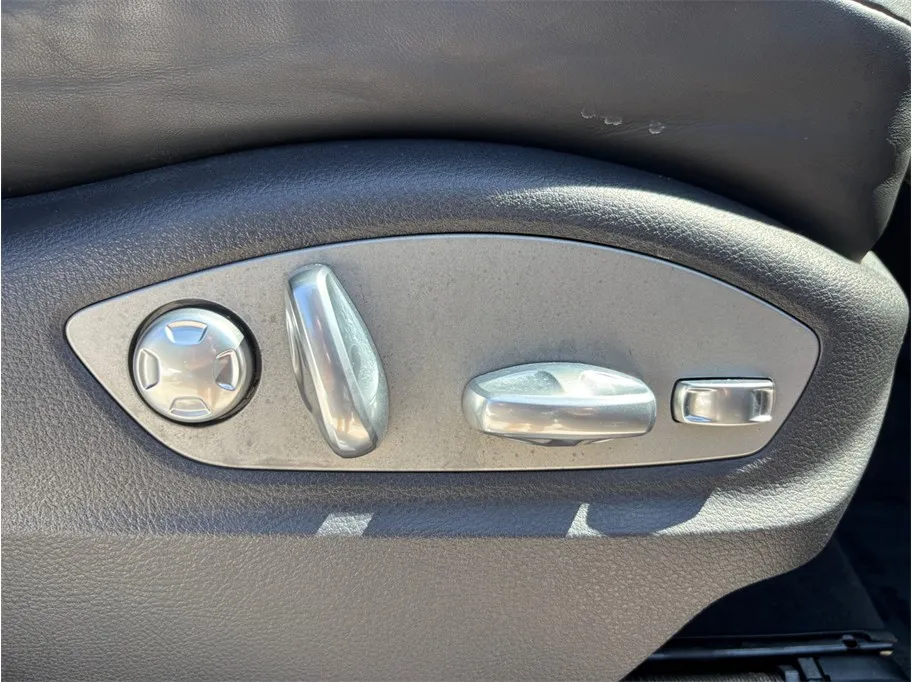 Porsche Cayenne photo 39