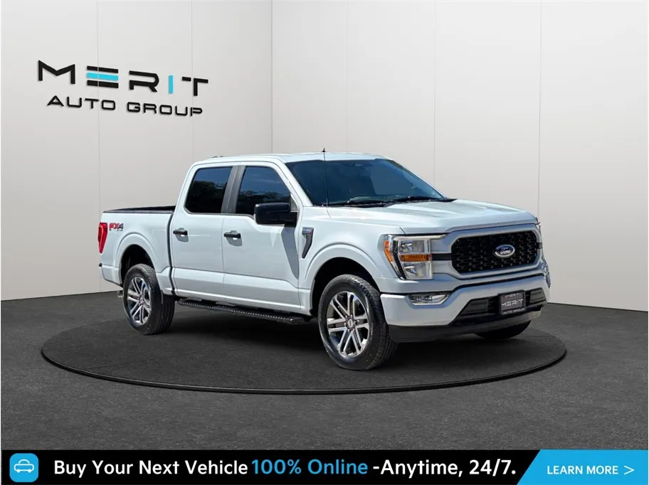 2022 Ford F-150 SuperCrew Cab XL Pickup 4D 5 1/2 ft