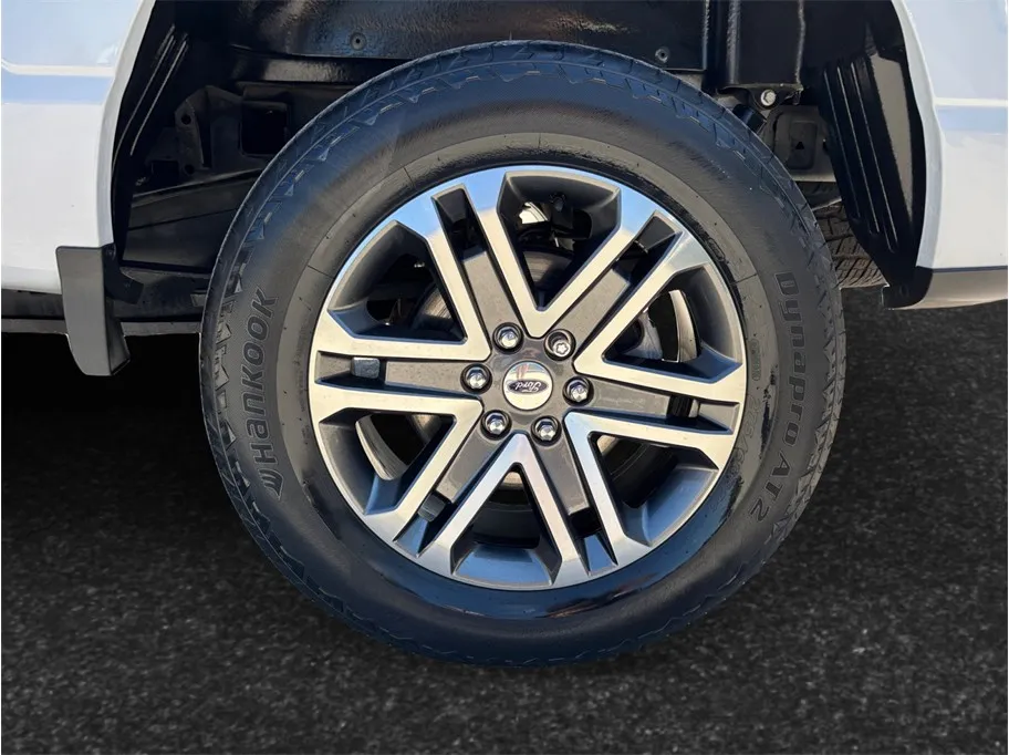 Ford F-150 photo 14