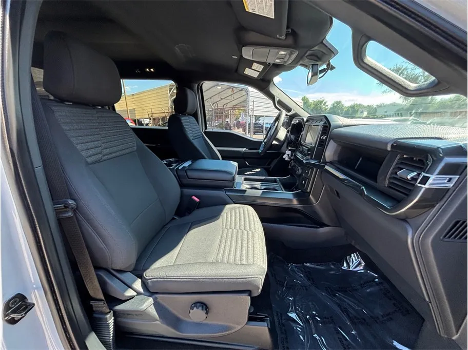 Ford F-150 photo 39