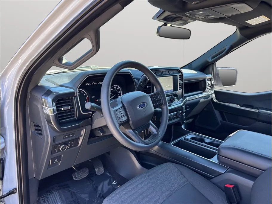 Ford F-150 photo 6