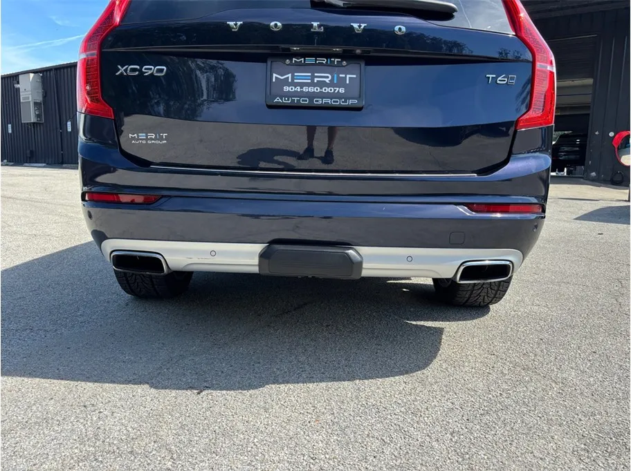 Volvo XC90 photo 17