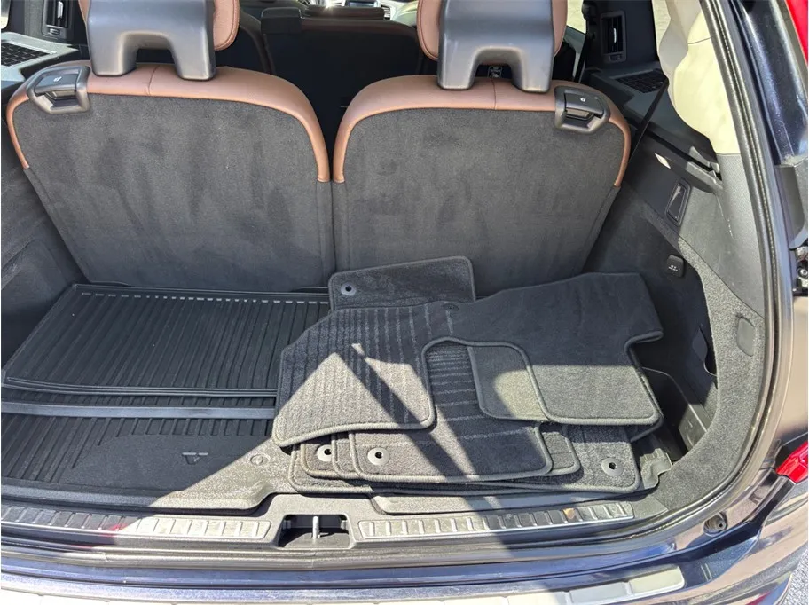 Volvo XC90 photo 52