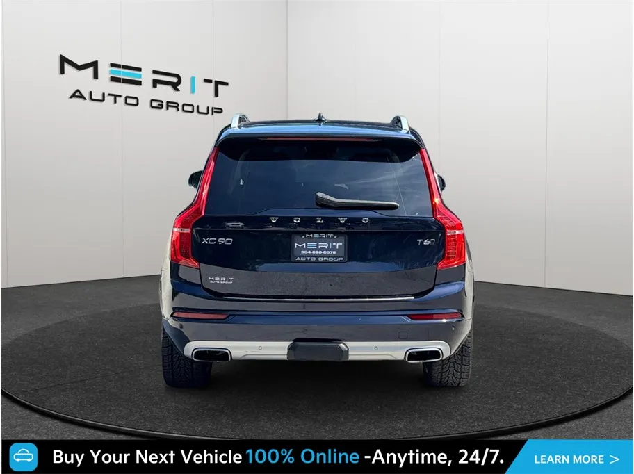 Volvo XC90 photo 8