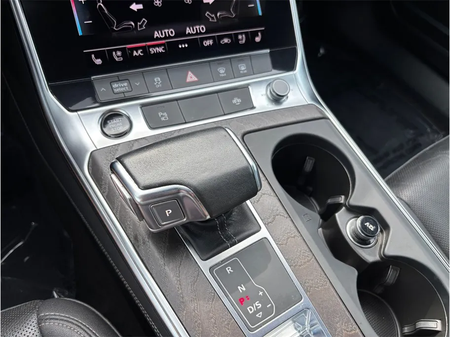 Audi A6 photo 40