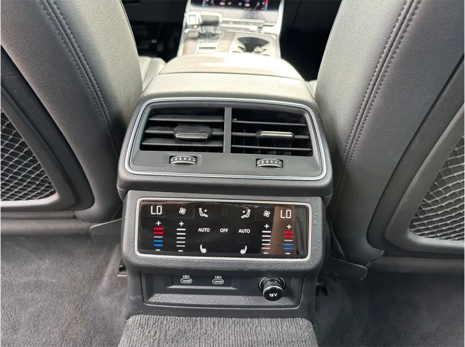 Audi A6 photo 44