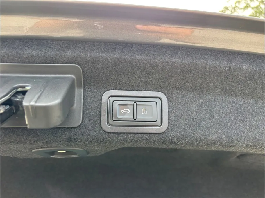 Audi A6 photo 53