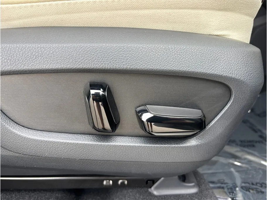 Lexus NX photo 41