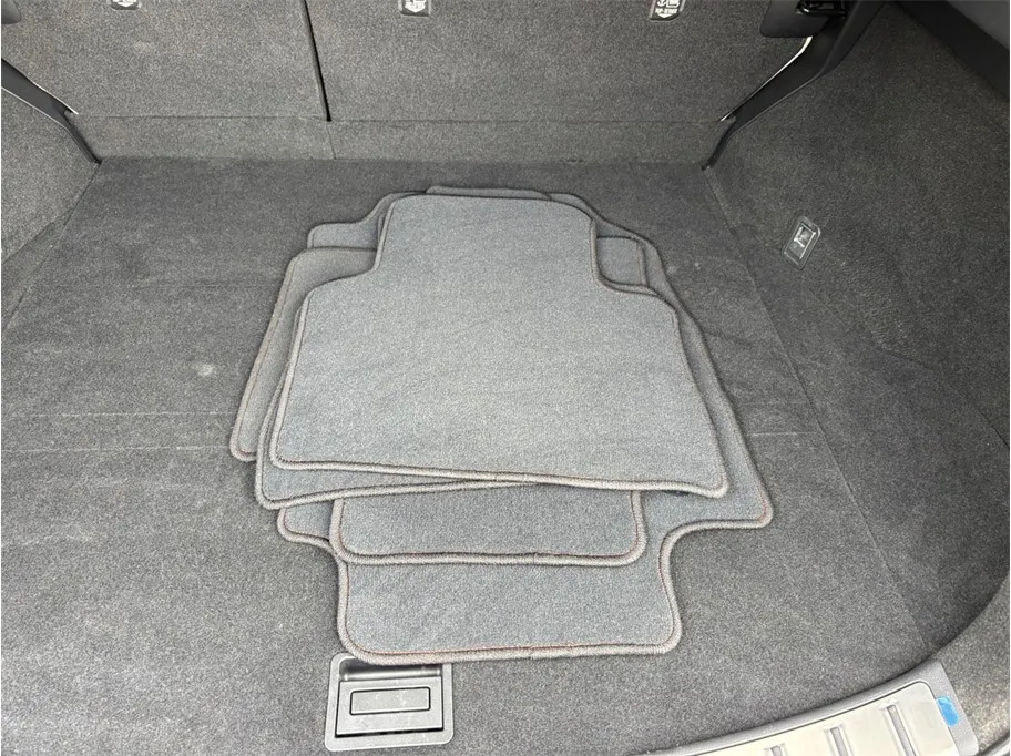 Lexus NX photo 46