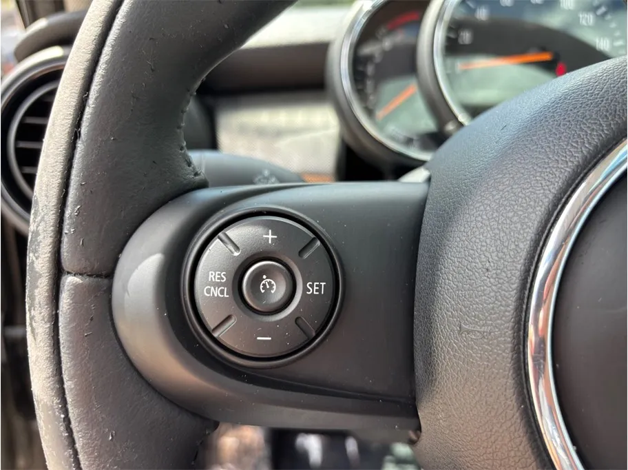 Mini Hardtop photo 19