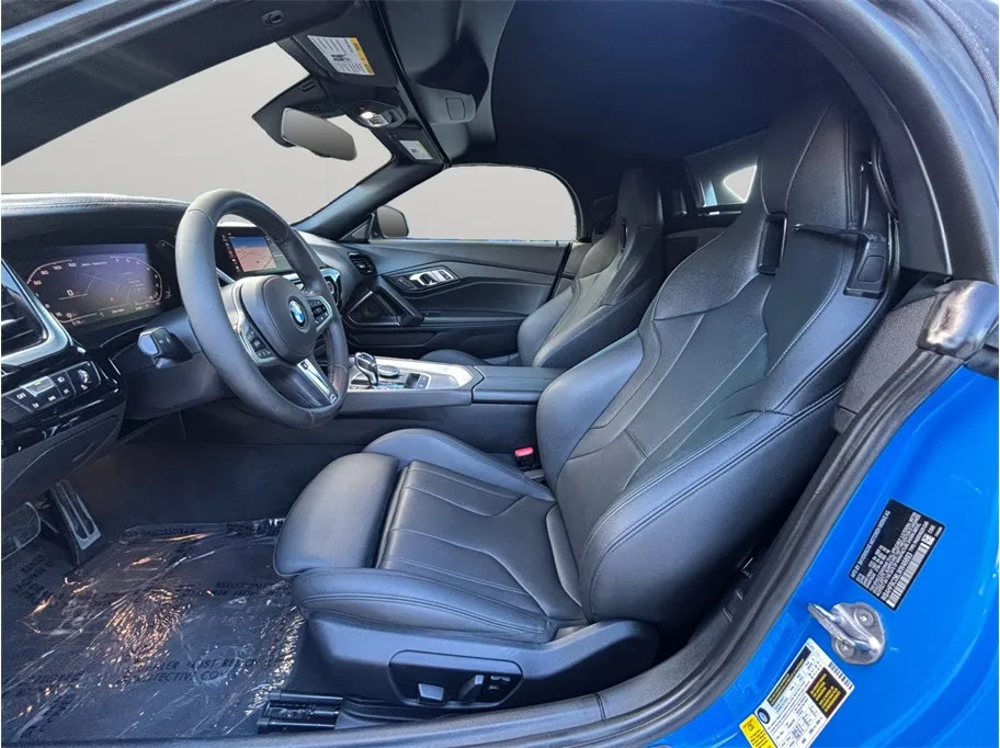 BMW Z4 photo 2