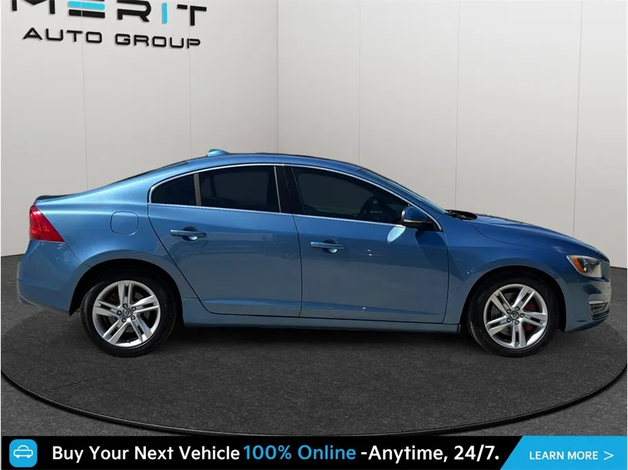 Volvo S60 photo 10