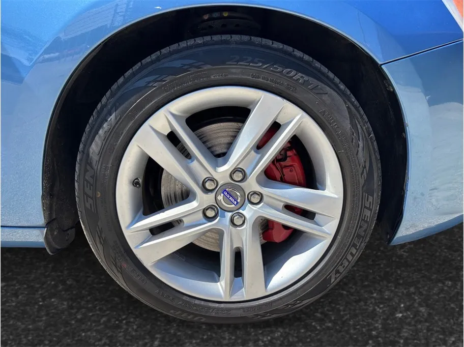 Volvo S60 photo 13