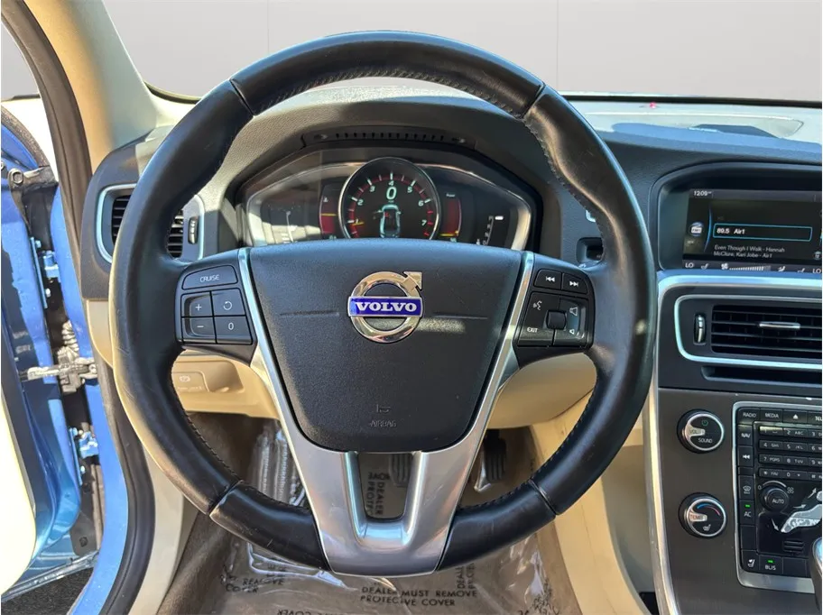 Volvo S60 photo 26