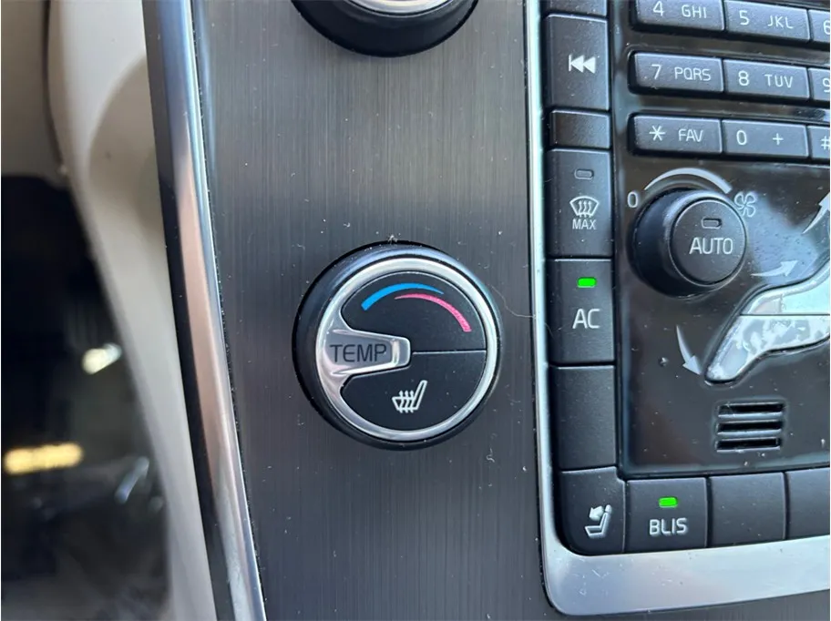 Volvo S60 photo 33