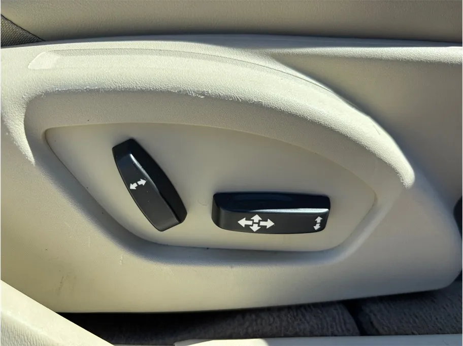 Volvo S60 photo 42