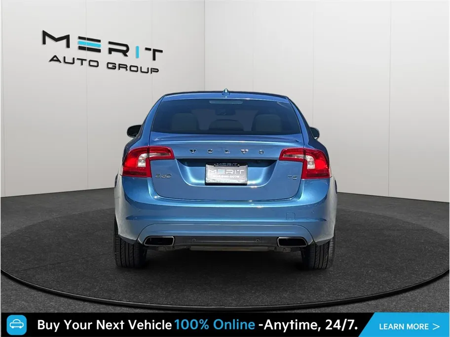Volvo S60 photo 8