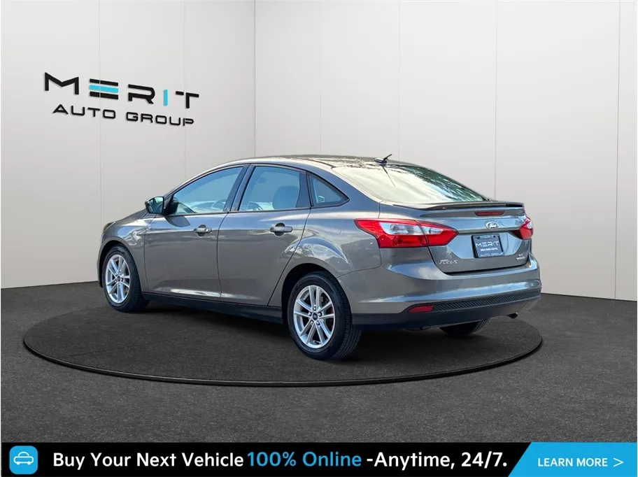 Ford Focus photo 7