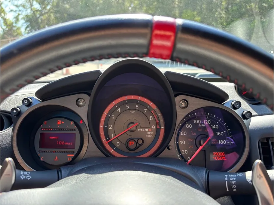 Nissan 370Z photo 20