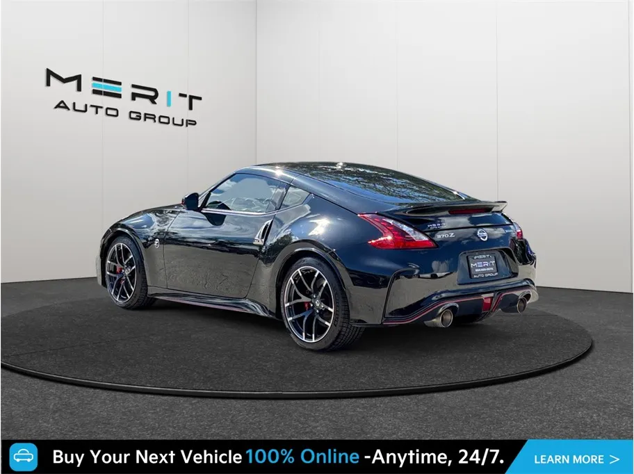 Nissan 370Z photo 7