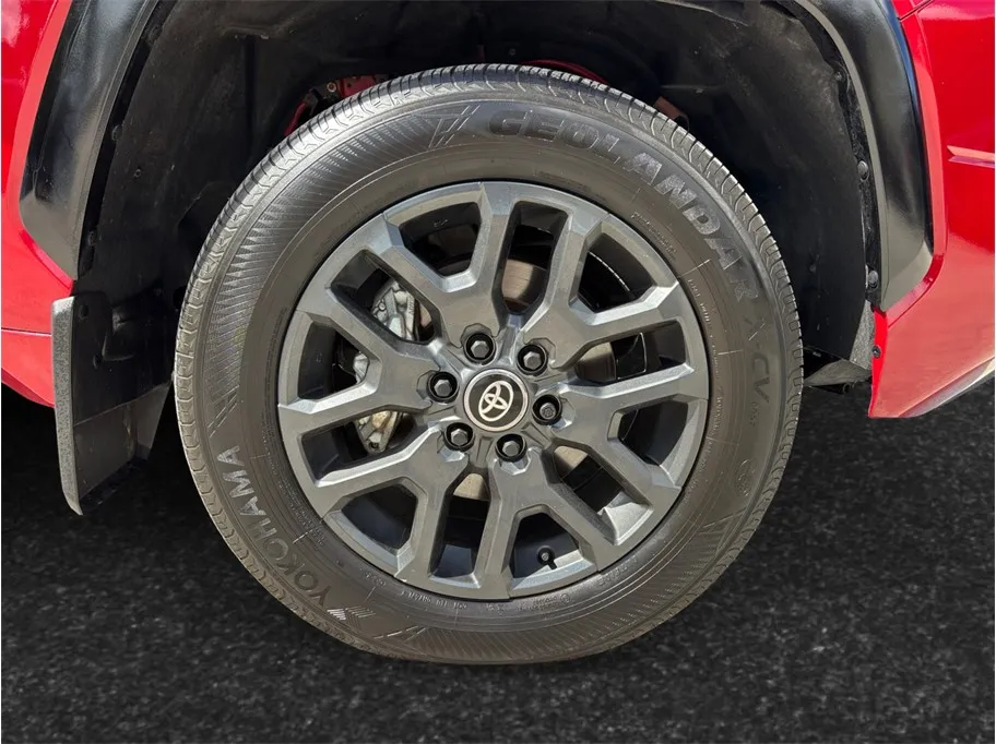 Toyota Tundra photo 13
