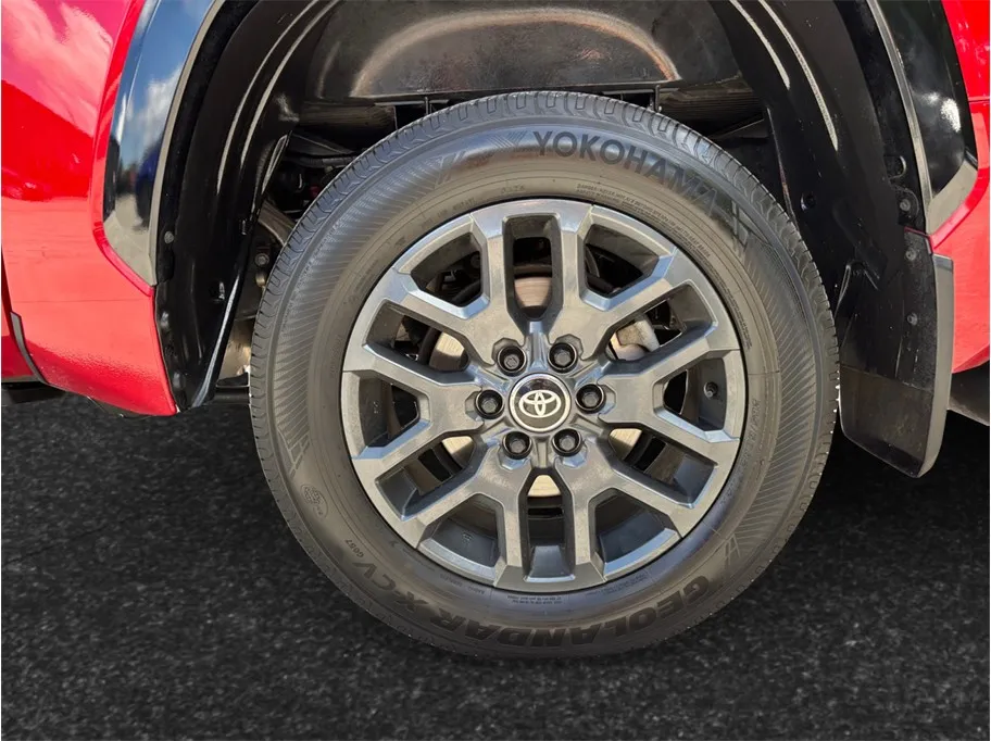 Toyota Tundra photo 16