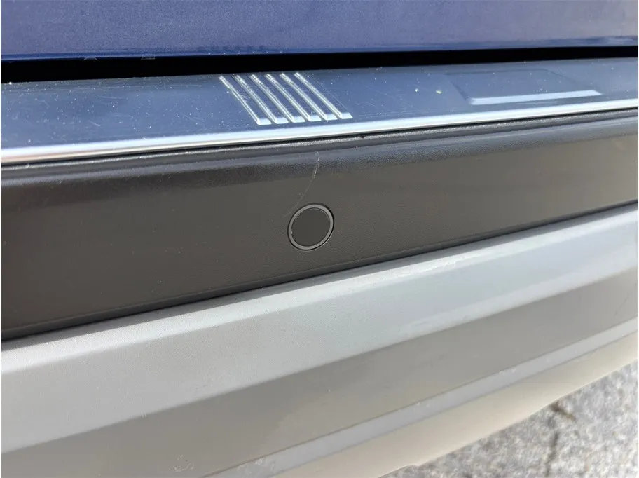 Nissan Rogue photo 15