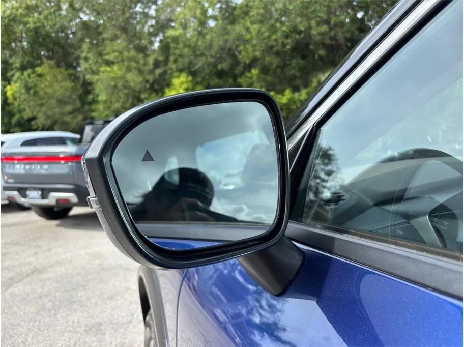 Nissan Rogue photo 17