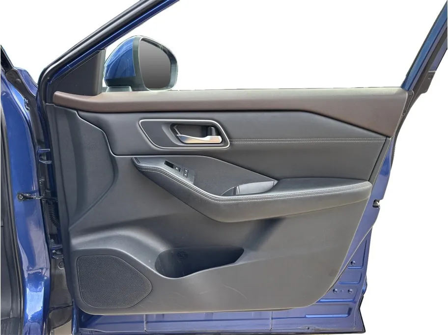 Nissan Rogue photo 38