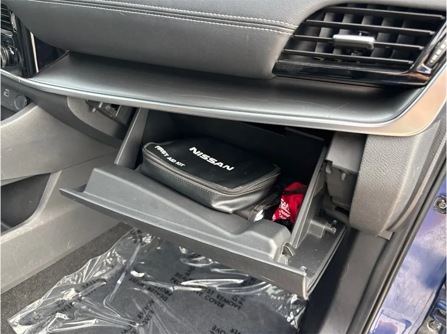 Nissan Rogue photo 39
