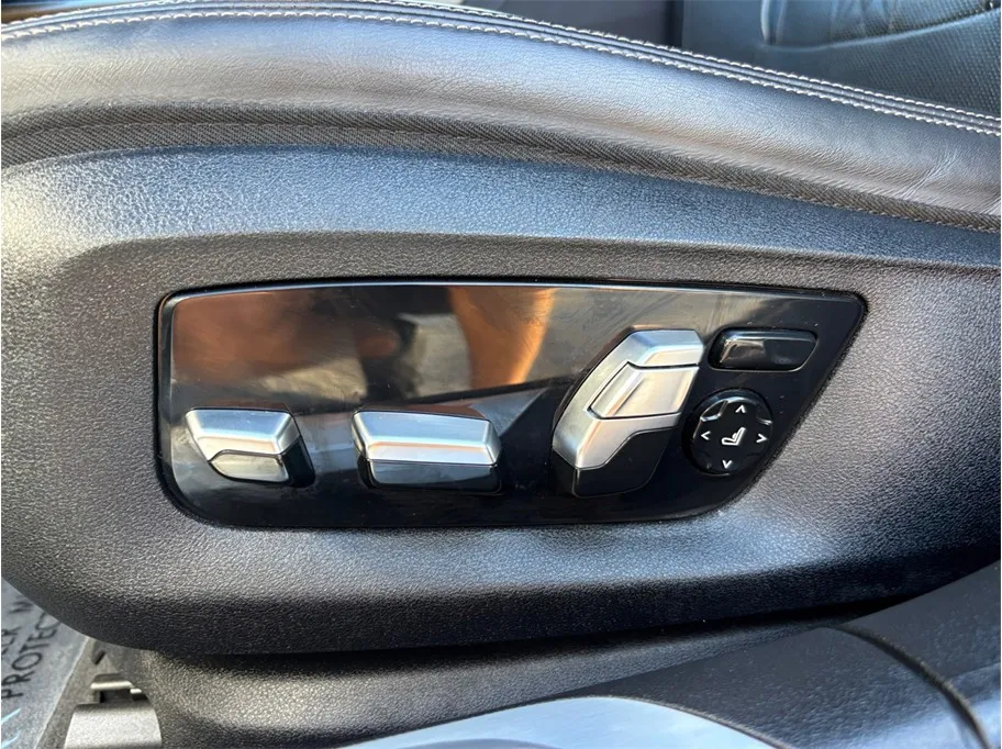 BMW 7 Series photo 20