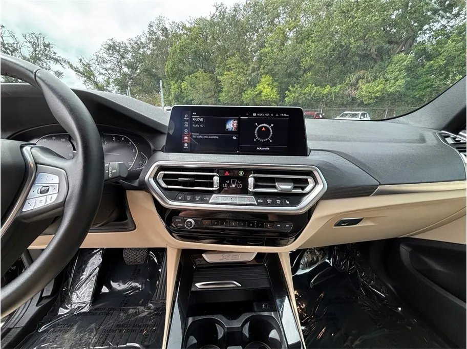 BMW X3 photo 11